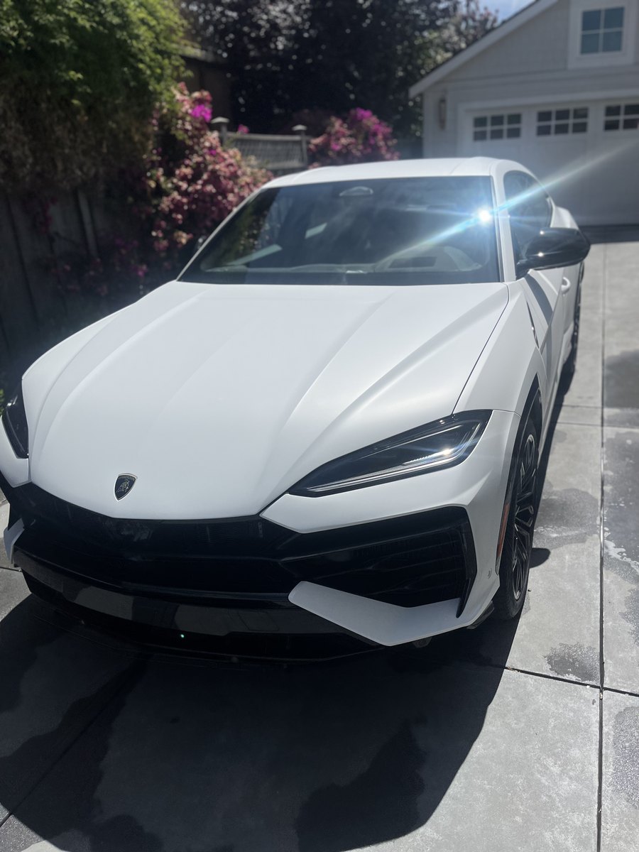 Mobile car detailing at your home